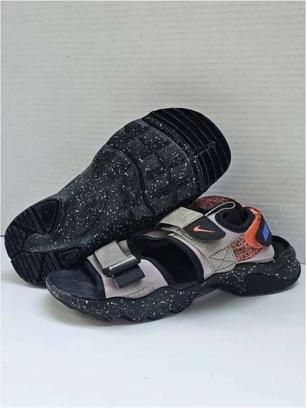 Nike Kids Black Speckle Sandals with Orange and Blue Accents